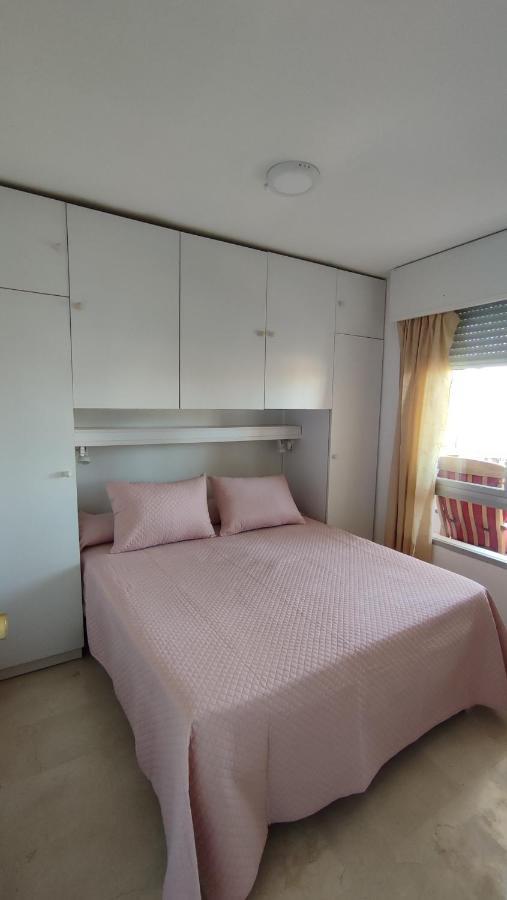 Lovely Apartment In Torremolinos Views Of The Sea, Pool, Terrace, Sofa Bed And Fully Equipped Kitchen Extérieur photo