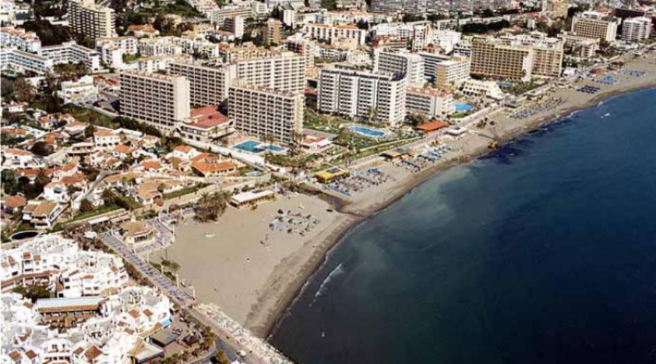 Lovely Apartment In Torremolinos Views Of The Sea, Pool, Terrace, Sofa Bed And Fully Equipped Kitchen Extérieur photo